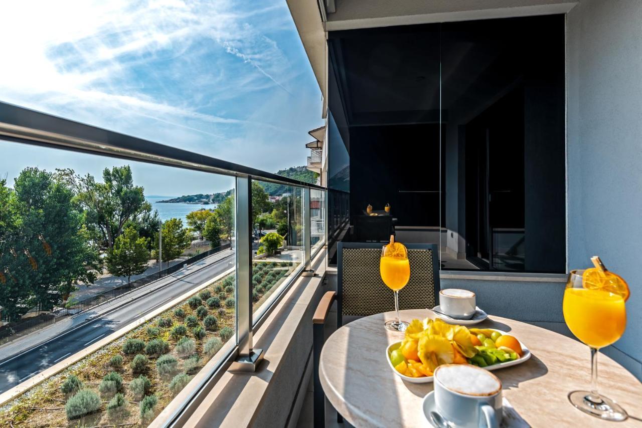 Hotel Plaza Дуче Екстер'єр фото