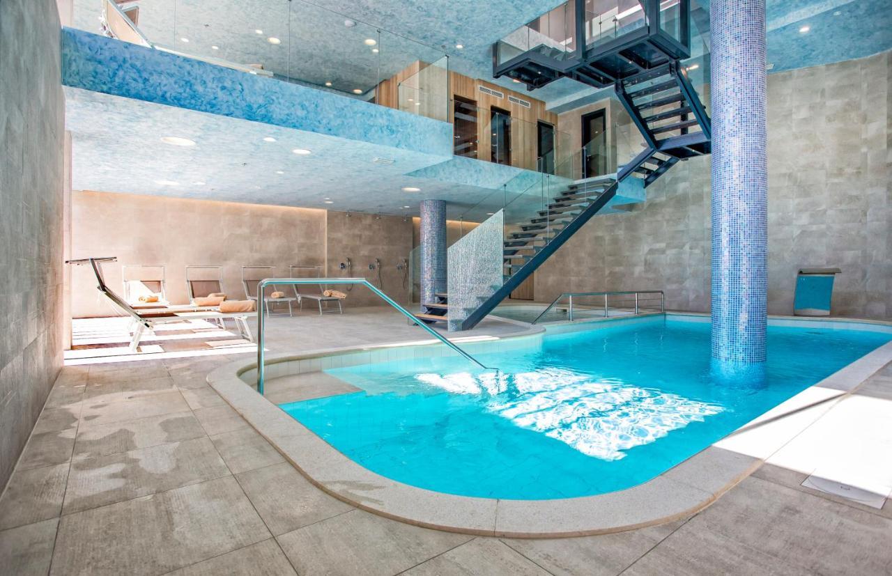 Hotel Plaza Дуче Екстер'єр фото
